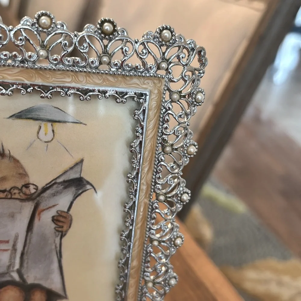 Vintage Filagree Pearl Photo Frame. Reticulated 5.5”x7.5” | Timeless | Classic